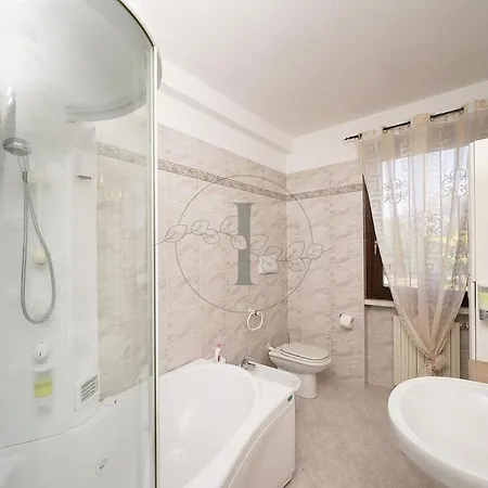 D1mora Roccoli1 - Pretty In With Pool Apartment Toscolano Maderno