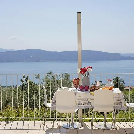 D1mora Roccoli1 - Pretty In With Pool Apartment Toscolano Maderno